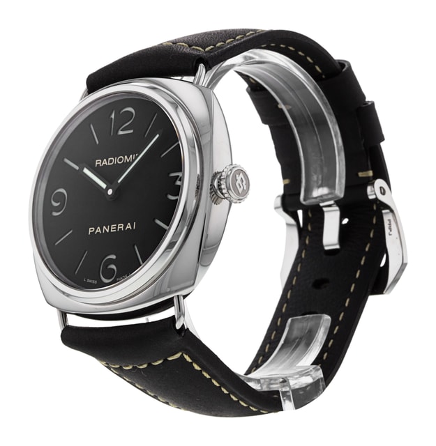 Panerai Radiomir Manual PAM00210 Image 2